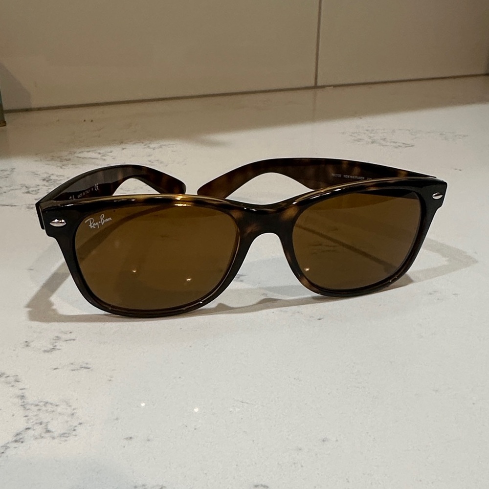 Ray-Ban Classic Tortoise Sunglasses